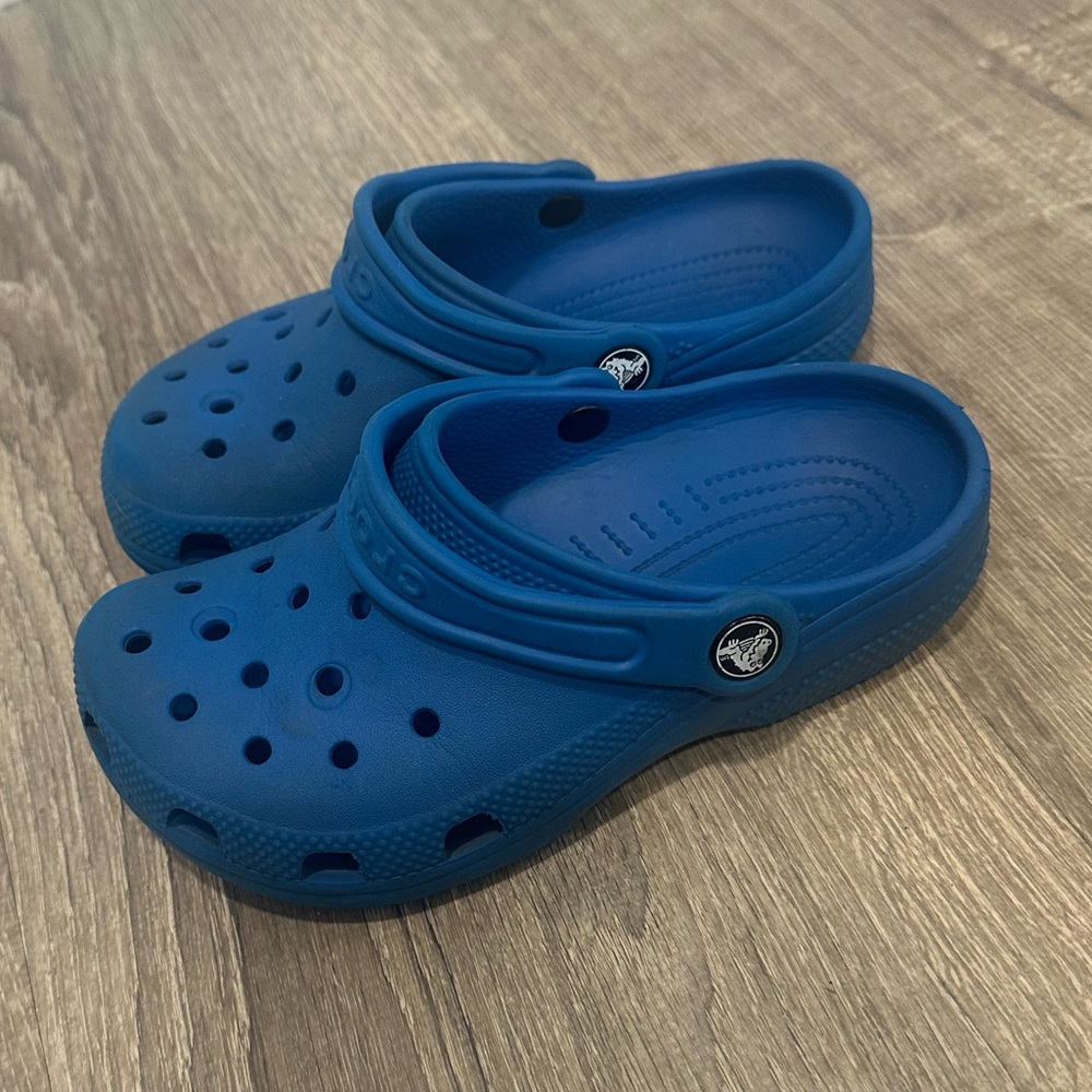 Crocs